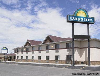 Days Inn By Wyndham Wall Bagian luar foto