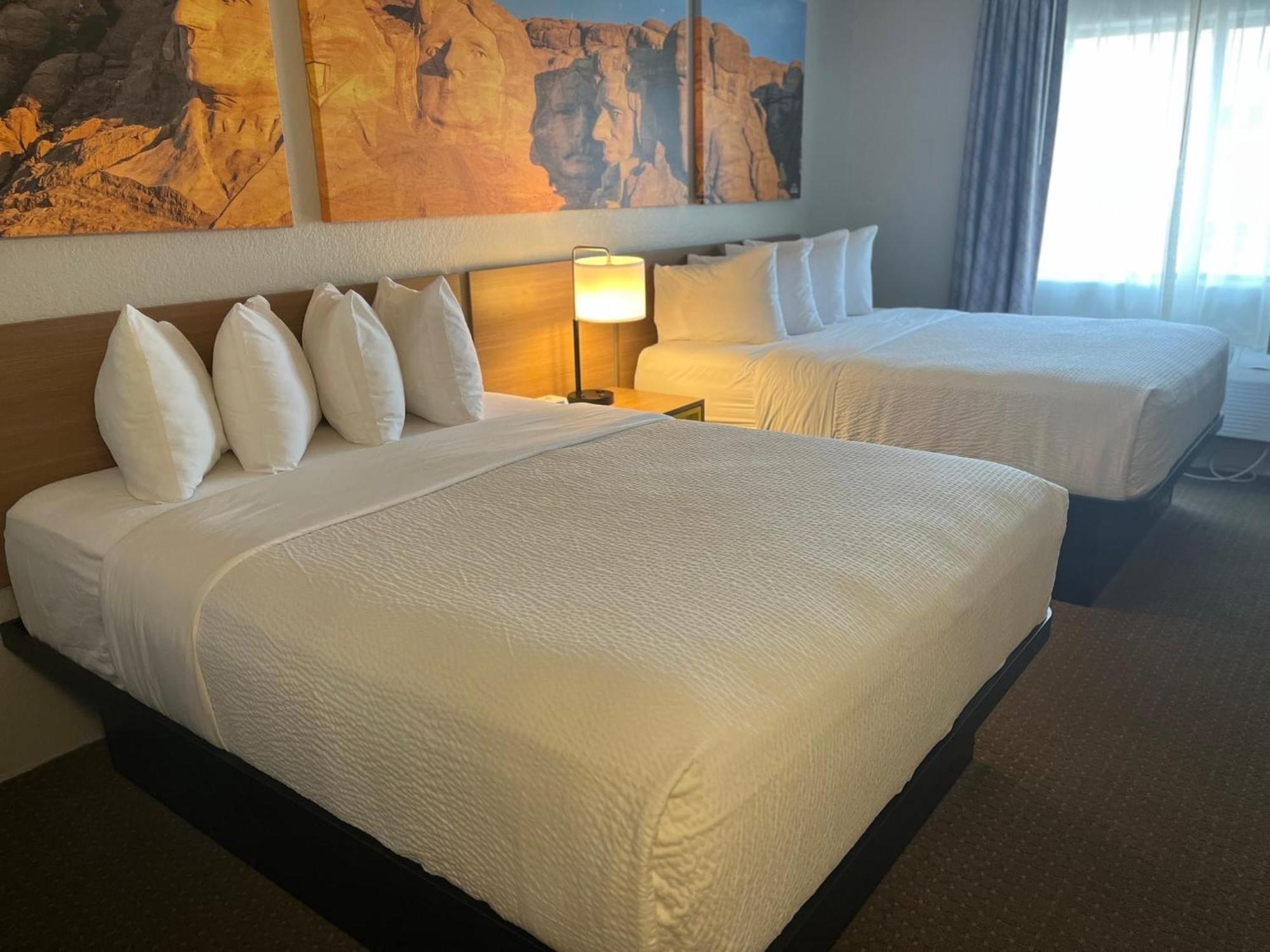Days Inn By Wyndham Wall Bagian luar foto