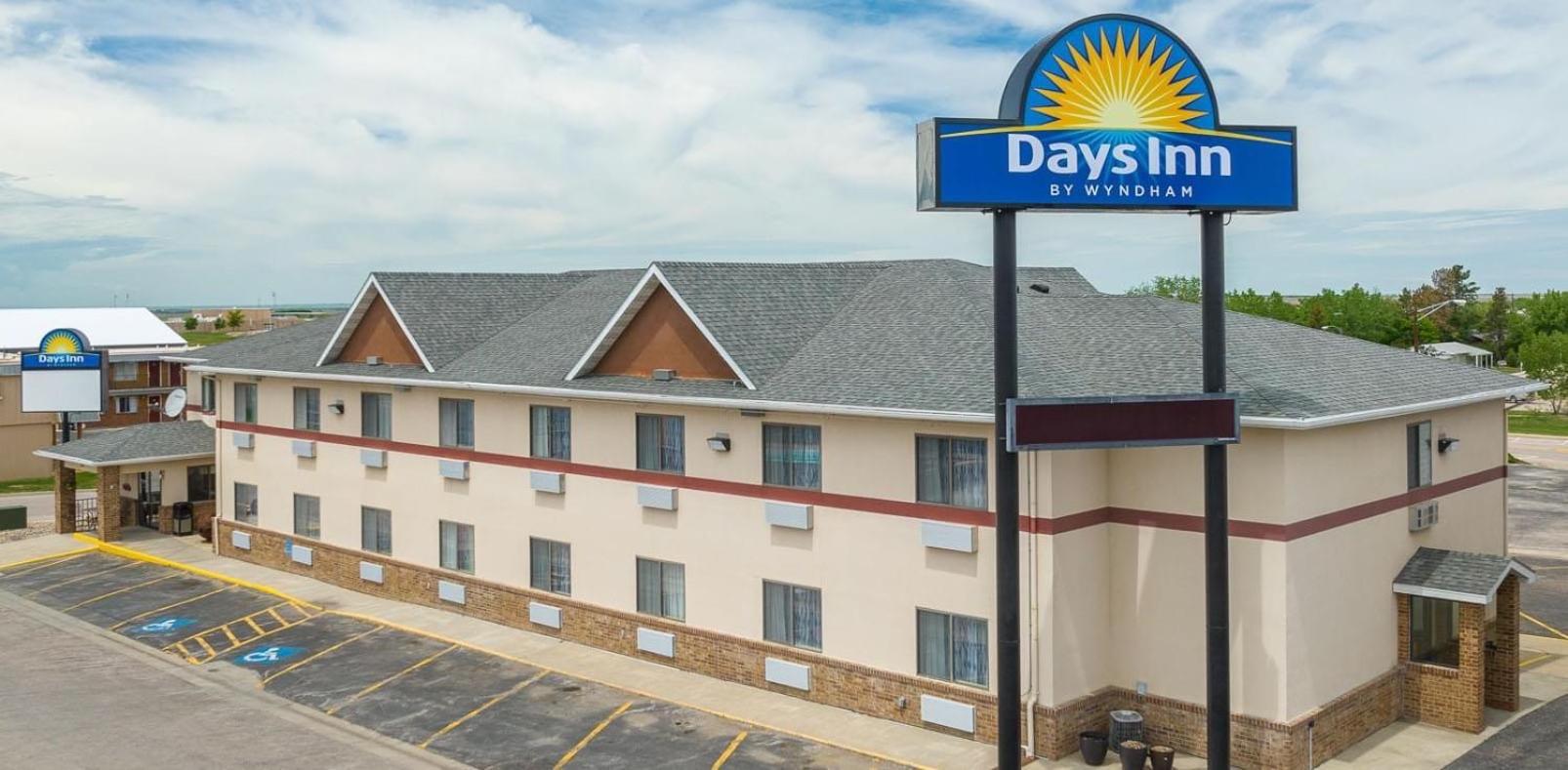 Days Inn By Wyndham Wall Bagian luar foto
